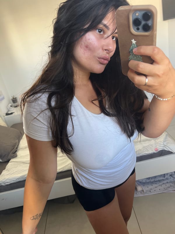 Bedroom selfie session in Kiryat Bialik, Israel