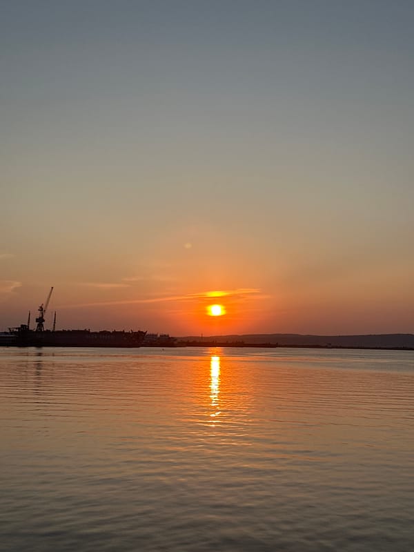 Sunset selfies and riverside strolls along the Kama in Chaikovsky