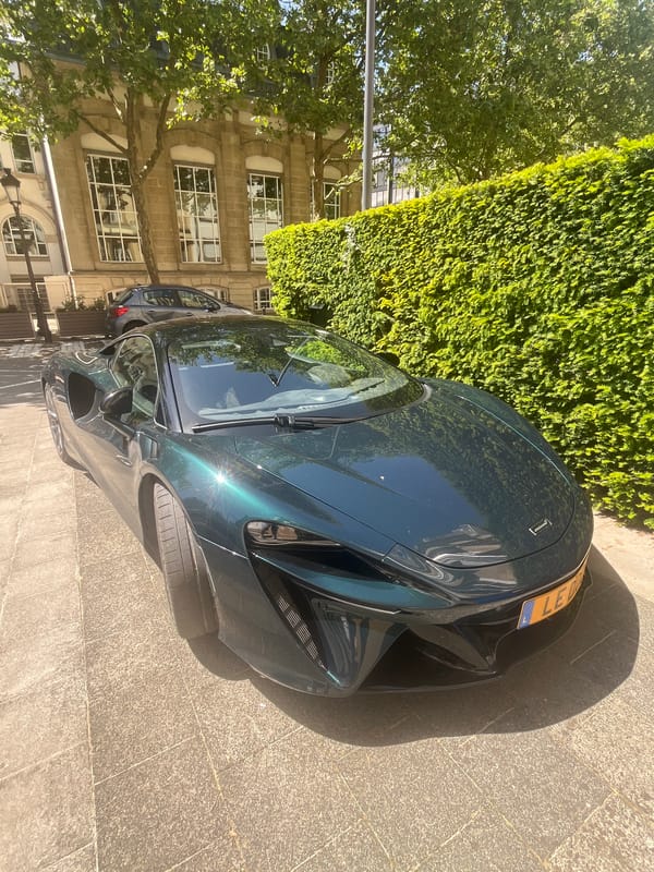Tourist documents Luxembourg City landmarks and street scenes