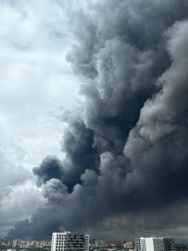 Heavy smoke rises over Lyubertsy in multiple angles
