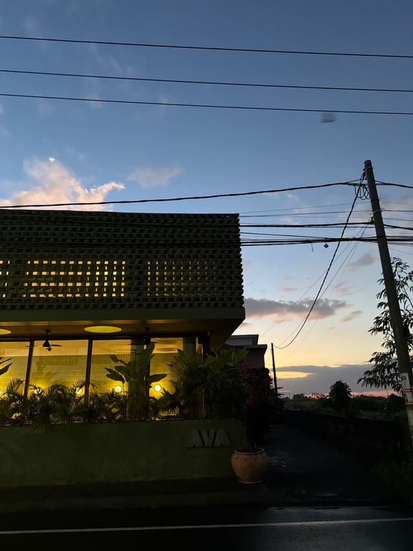 Evening scenes captured across Mengwi, Indonesia in five-minute span