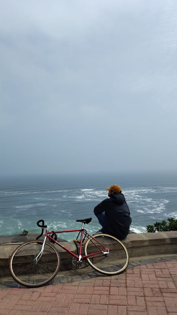 Quiet evening moments captured along Barranco's oceanfront cliffs