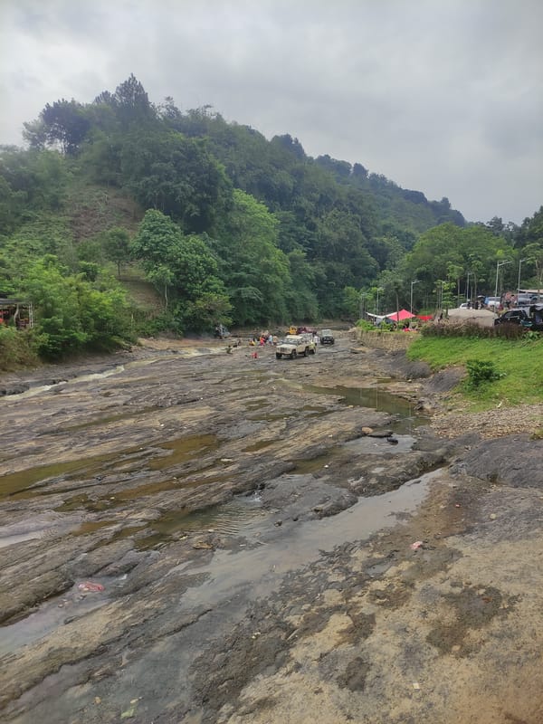 Morning scenes from Indonesian campsite documented by witness