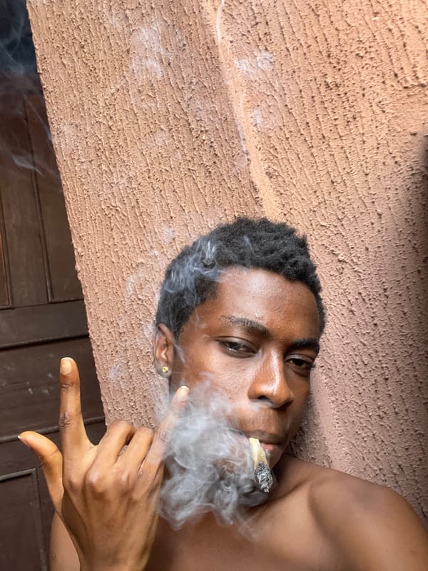 Daily life documented in Nigerian towns during afternoon hours