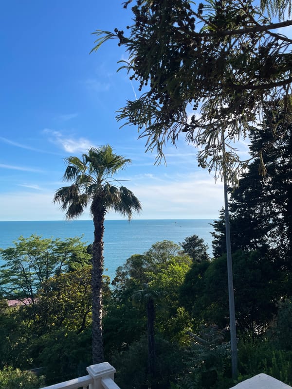Sunny afternoon stroll through Sochi's Black Sea waterfront