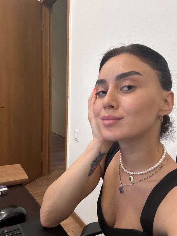 Office selfies and outdoor moments across a Tbilisi morning
