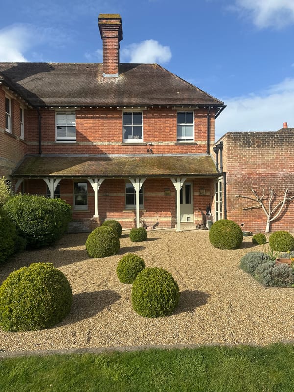Morning residential scenes documented across Tunbridge Wells neighborhoods