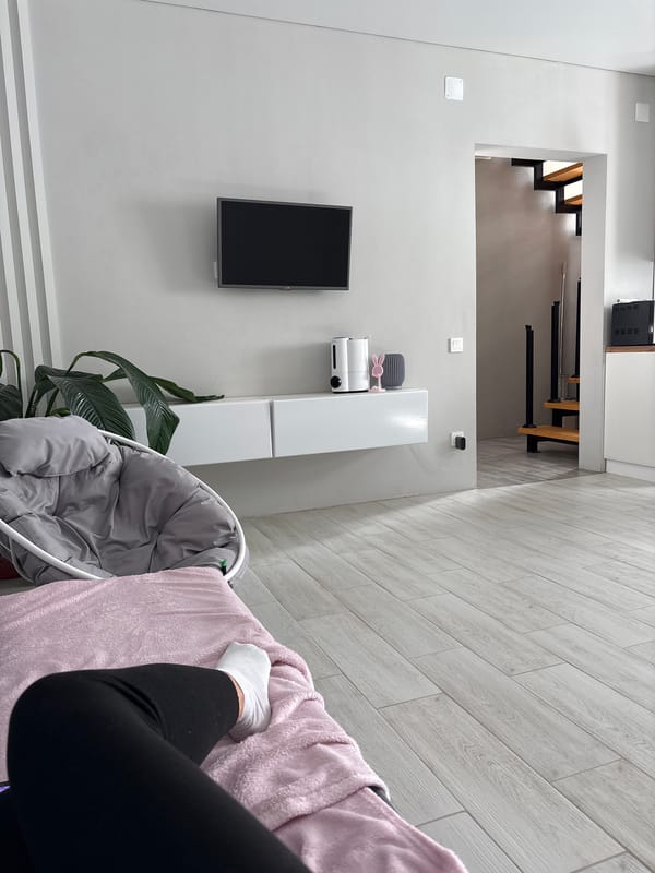 Modern home interior documented in Votkinsk, Russia