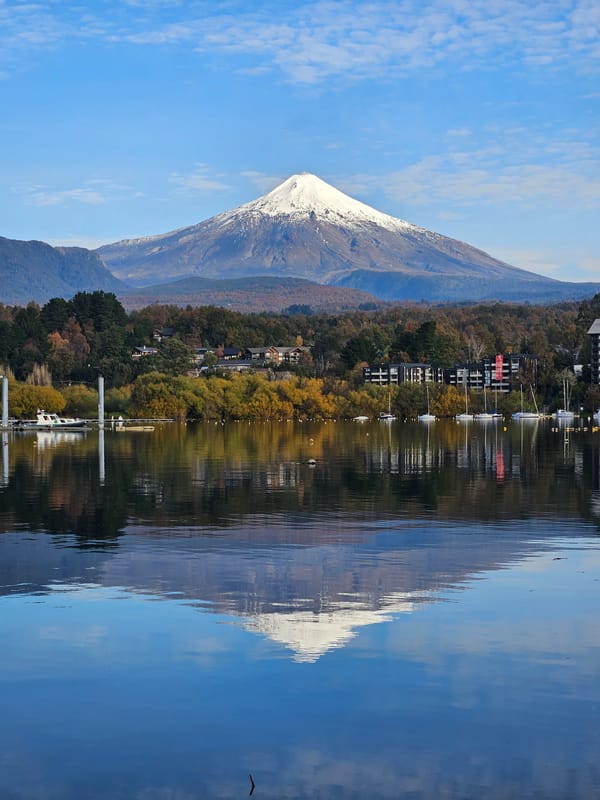 Evening lakefront scenes documented in Pucón, Chile tourist area