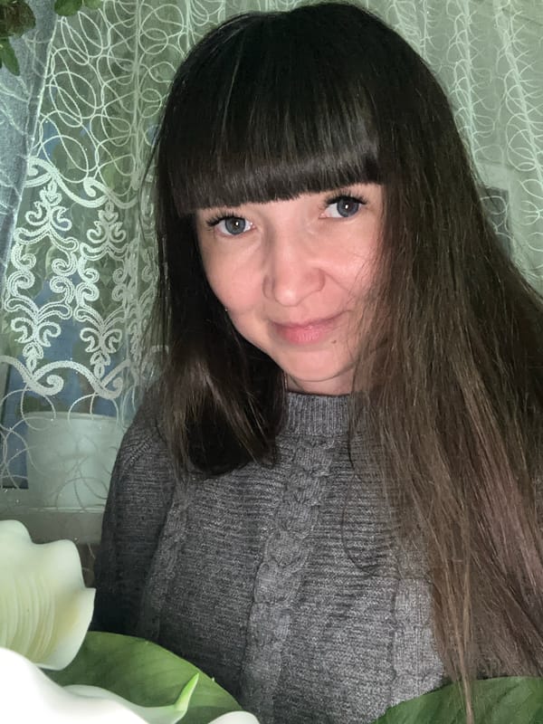 Home afternoon in Izhevsk: pet turtle, sushi delivery, and decor