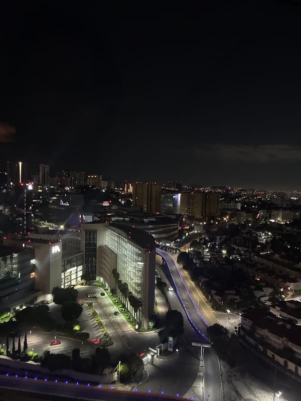 Nighttime cityscape observed in Huixquilucan de Degollado, Mexico