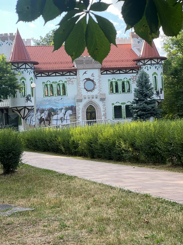Afternoon stroll through parks and streets of Horishni Plavni