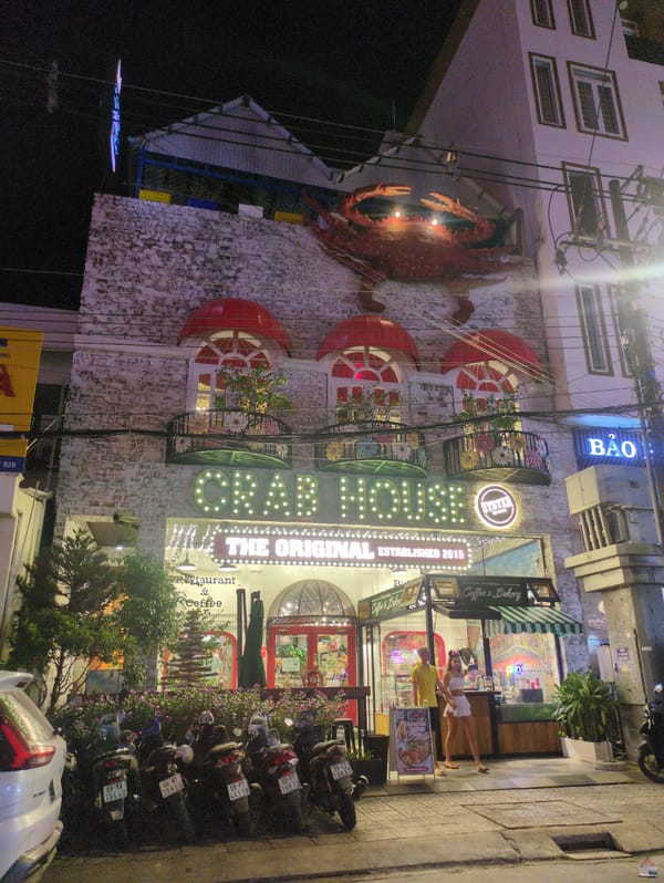 Street dining scenes documented in Phú Quốc, Vietnam