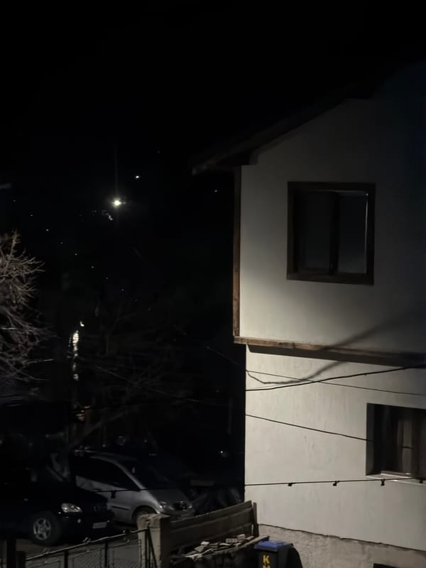Evening scenes documented in Velingrad residential area