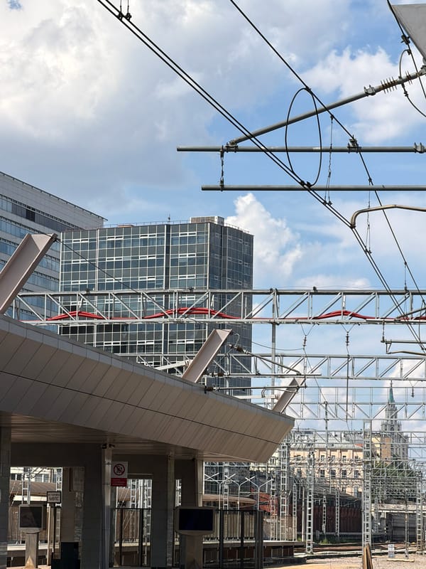 Midday at a Moscow train station, platforms and passages.