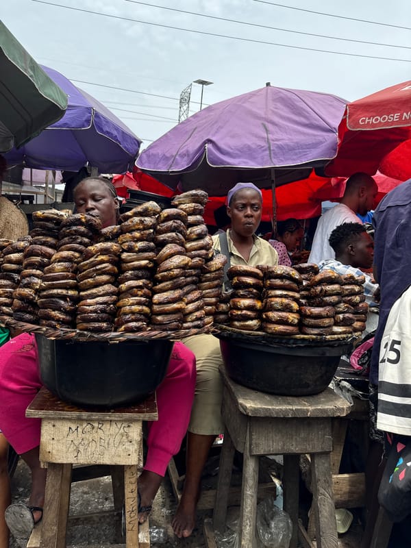 Daily market life captured in Lekki, Nigeria