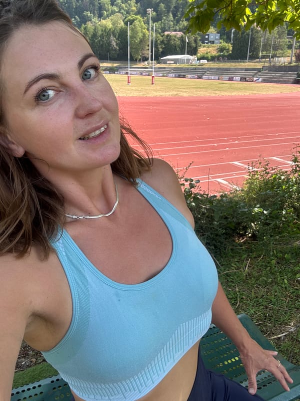 Morning track session at a Saint-Claude running track
