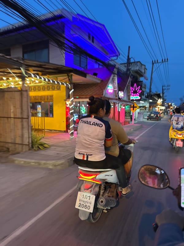 Street scene captured in Baan Mae Nam, Thailand