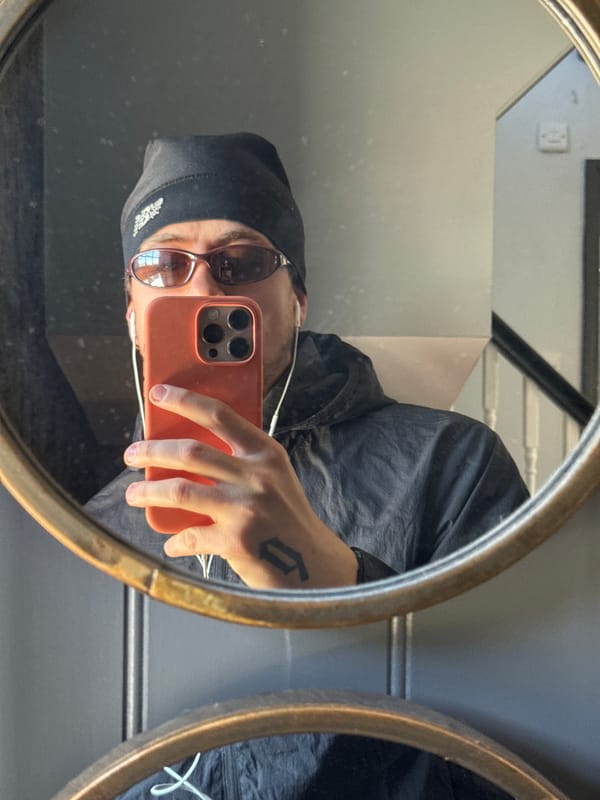 Person Takes Rotated Mirror Selfies in Stotfold Home