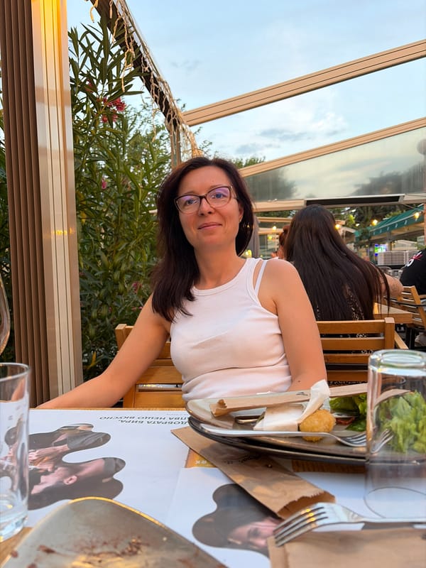 Evening stroll and socializing around Sandanski's city center