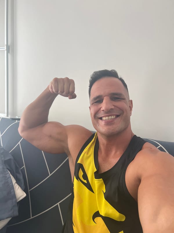 Gym session and flex moments at a Chalong fitness spot