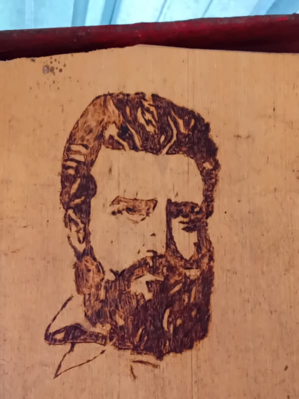 Elena resident captures burn mark, garden, museum artifacts