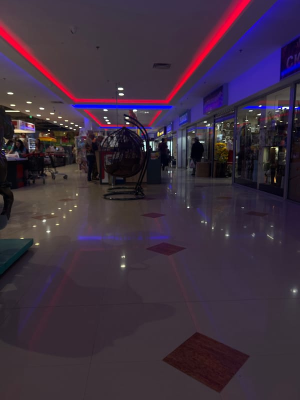 Inside a Shumen mall, LED corridors and casual close-ups