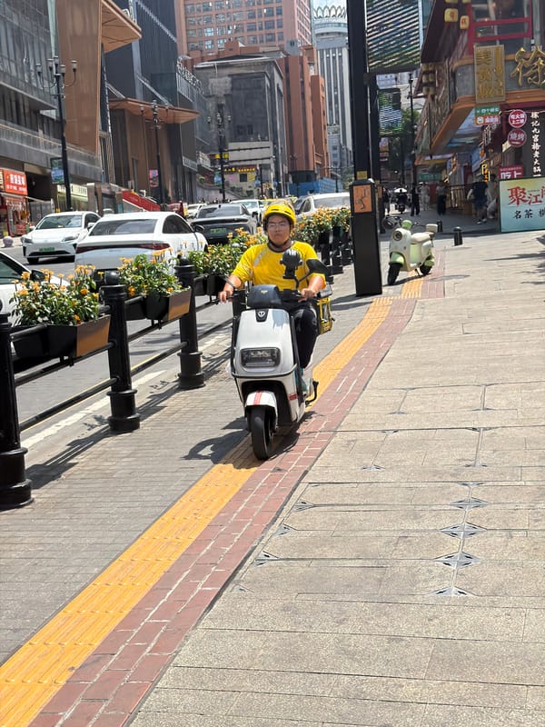 Sunny morning foot traffic in Yuzhong District, Chongqing