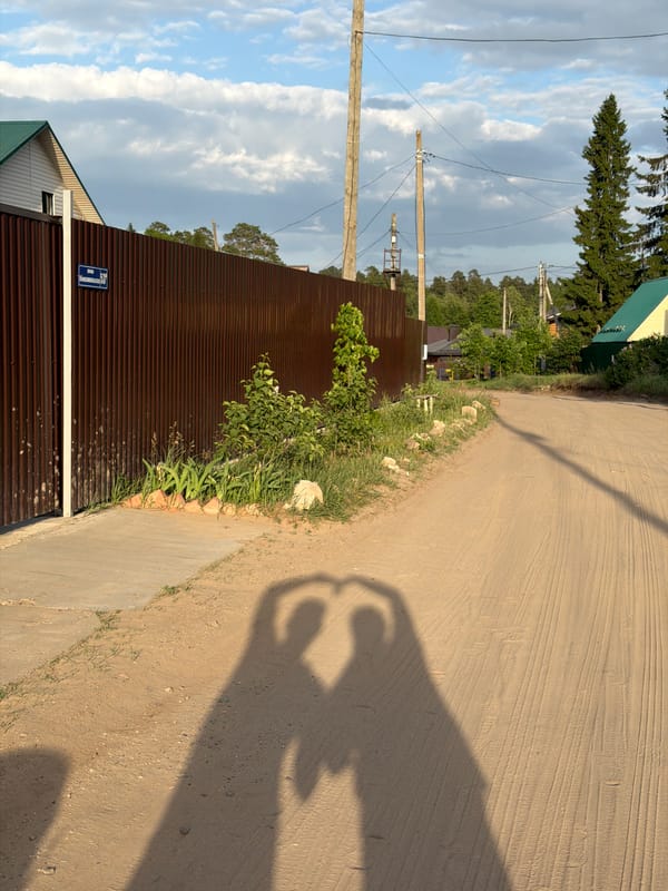 Everyday life documented in Chaikovsky, Russia neighborhood