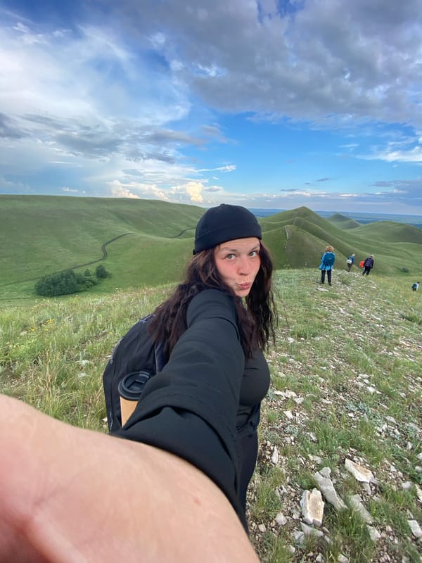 Hiking and selfies on Russian hilltops near Verkhneozernoe