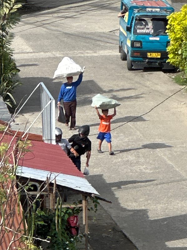 Witness Documents Five Minutes of Daily Life in Davao City