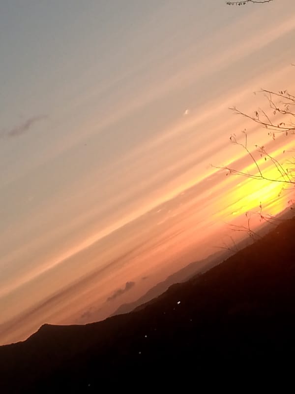 Witness documents twilight hour in Juan Griego, Venezuela