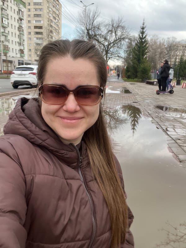 Spring afternoon moments captured across Ufa, Russia
