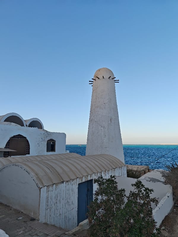 Tourists gather at Hurghada waterfront for sightseeing and photos