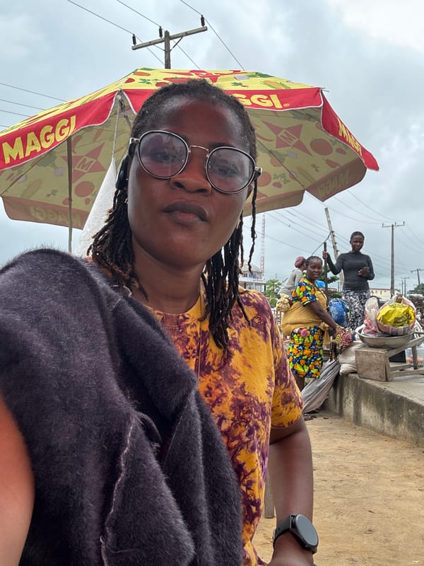 Everyday street life along a busy Badagry corridor