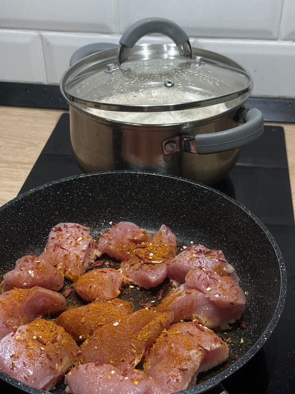 Home cooking session captured in Perm kitchen