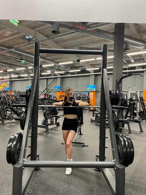Early morning gym session documented in Plovdiv, Bulgaria