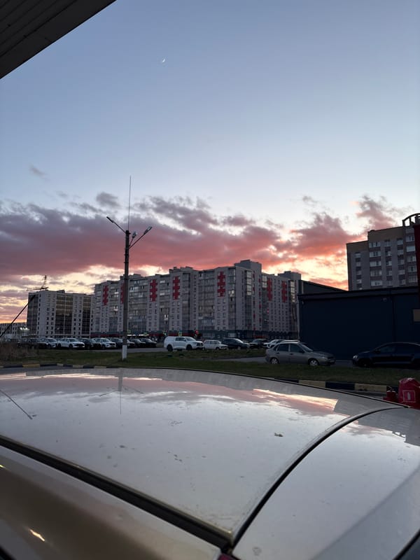 Sunset street scene documented in Veliky Novgorod