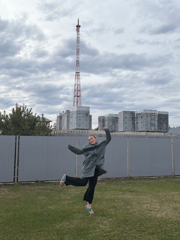 Outdoor photo session and grilling captured in Chaikovsky, Russia