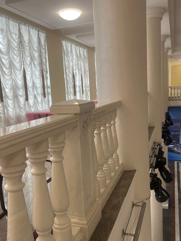 Photographer documents various Votkinsk locations during morning walkabout
