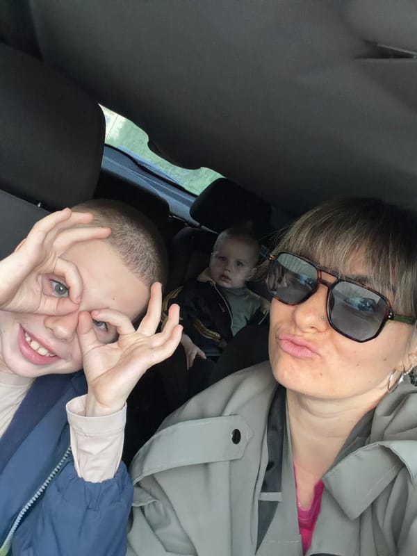 Mother's Day celebration captured in car photos in Agoy