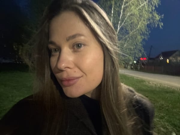 Evening portrait and twilight sky documented in Chernushka