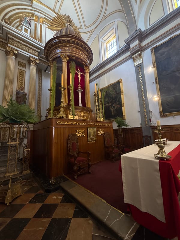 Church interior architecture documented in Puebla, Mexico