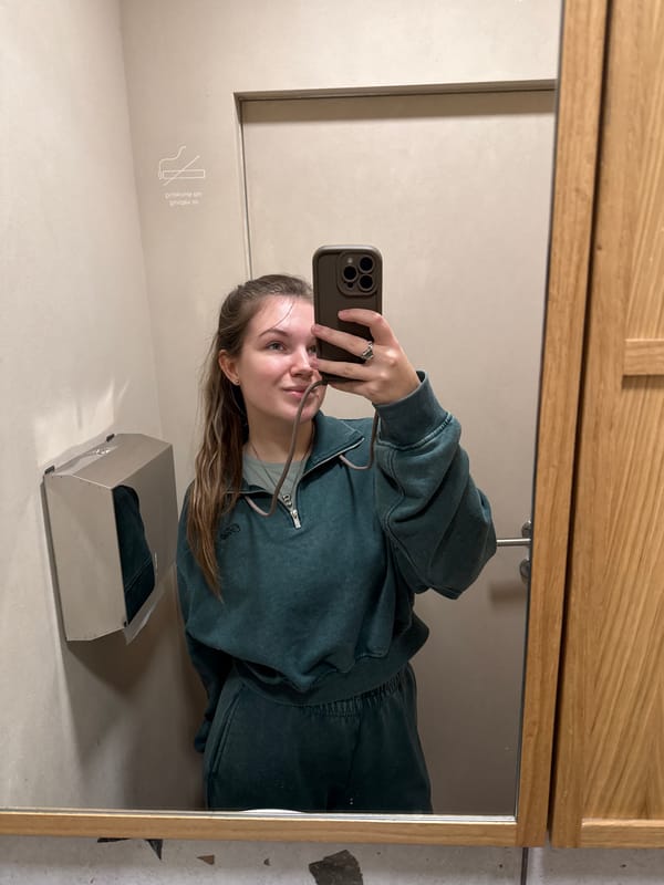 Morning snapshots capture ordinary life across Belgrade neighborhoods