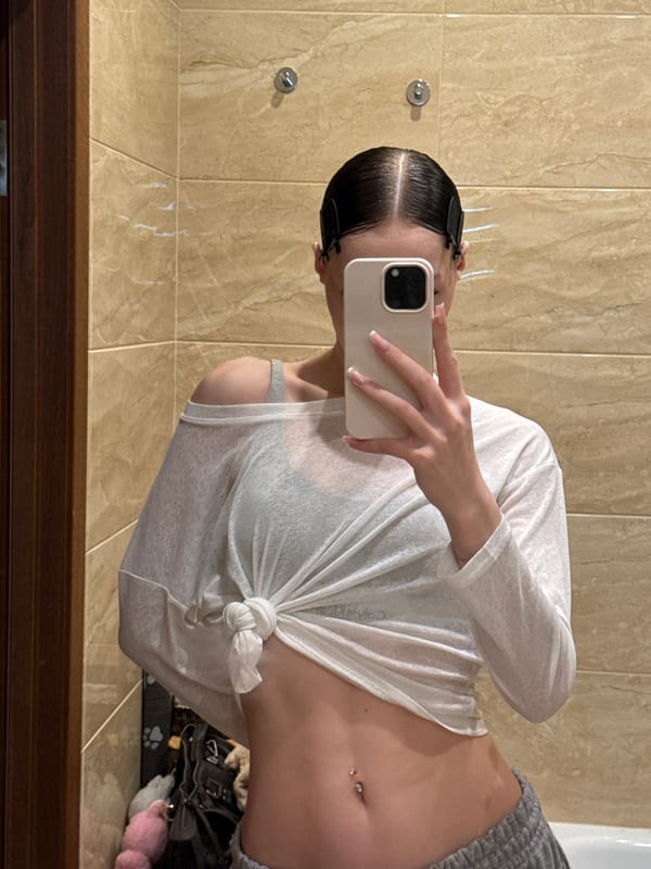 Bathroom mirror selfie in Khimki, Russia