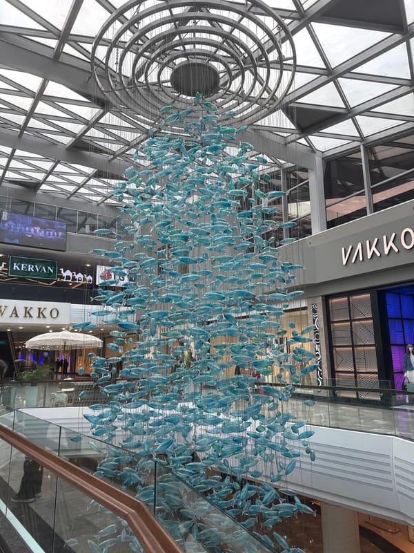 Art installation spotted at Bakırköy shopping mall in Turkey