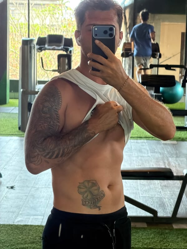 Man documents morning workout routine at Ubud gym