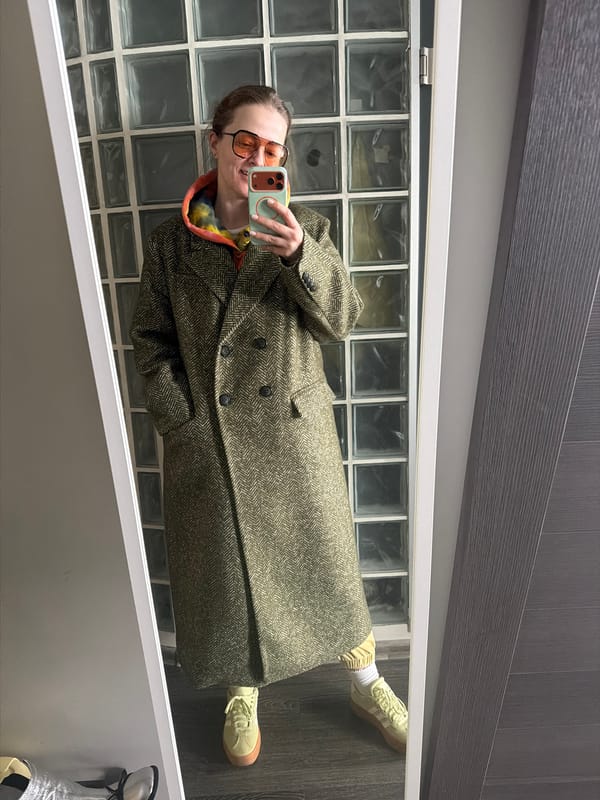 Person takes selfie in colorful outfit in Moscow