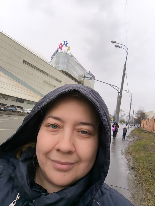 Morning collection documents outdoor selfie, decorative objects, indoor portrait