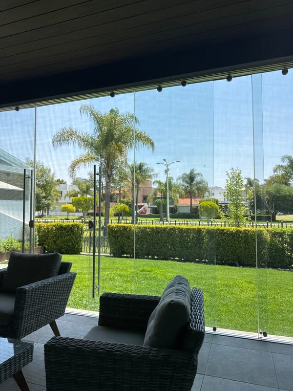 Woman captured in casual indoor moments in Tlaxcalancingo home